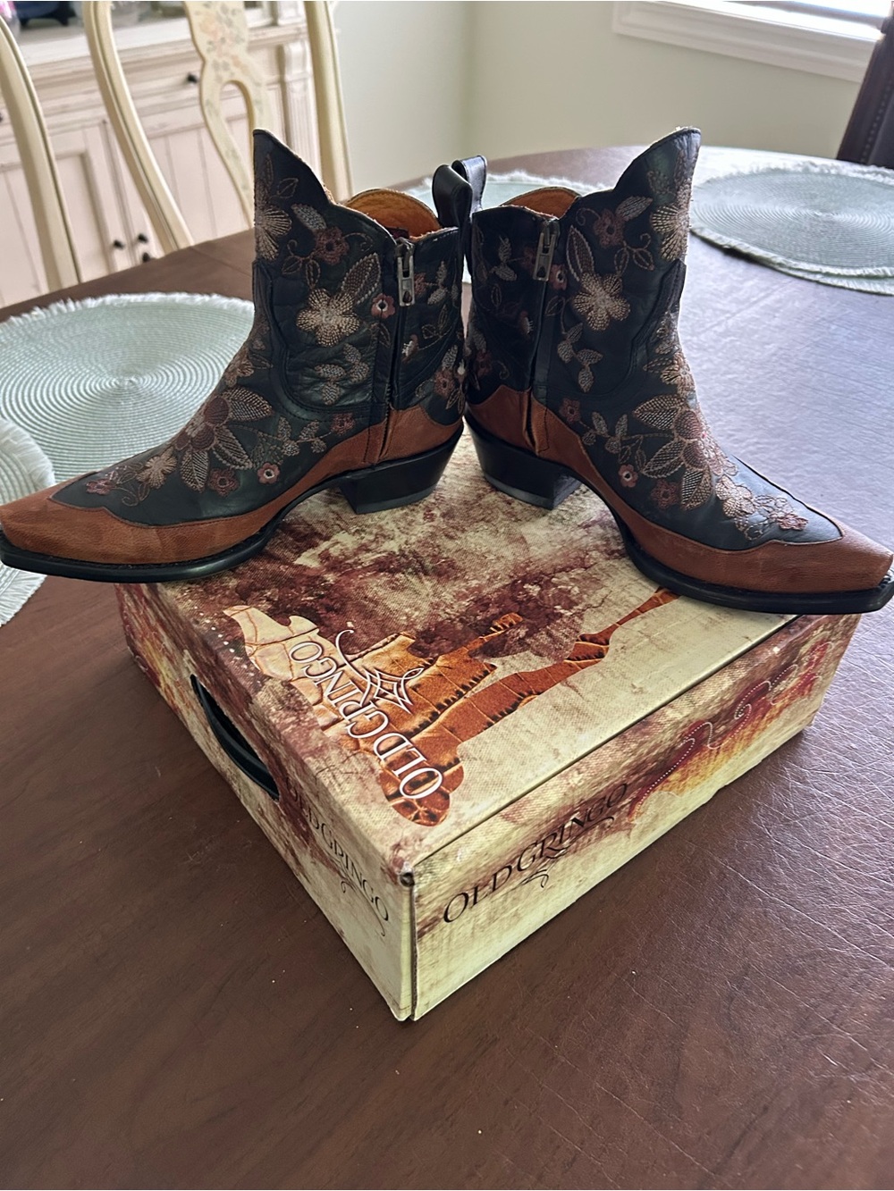 Women’s Bonnie Old Gringo Brown and Black Floral Embroidered Western Ankle Boots